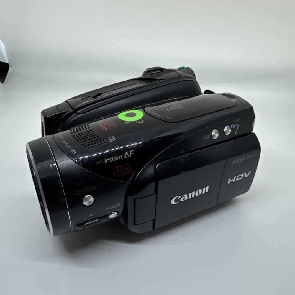 Canon VIXIA HV40 MiniDV HDV HD High Definition Camcorder Image Stabilized Zoom